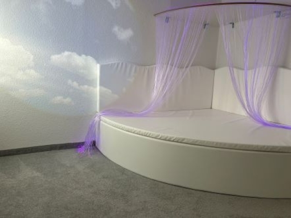 unser wunderschöner Snoezelraum zum träumen und ausruhen