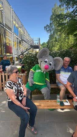 Auch die Flizzy Maus braucht mal ne`Pause.