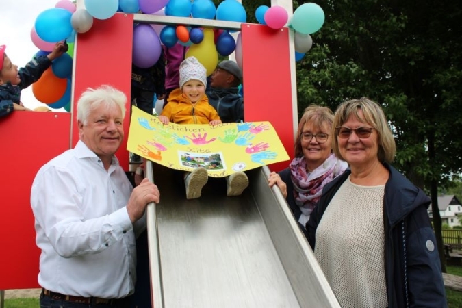 Einweihung Kletterturm