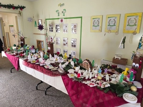 Unser bunter Weihnachtsbasar