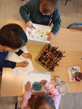 Wir malen für die Zeitkapsel