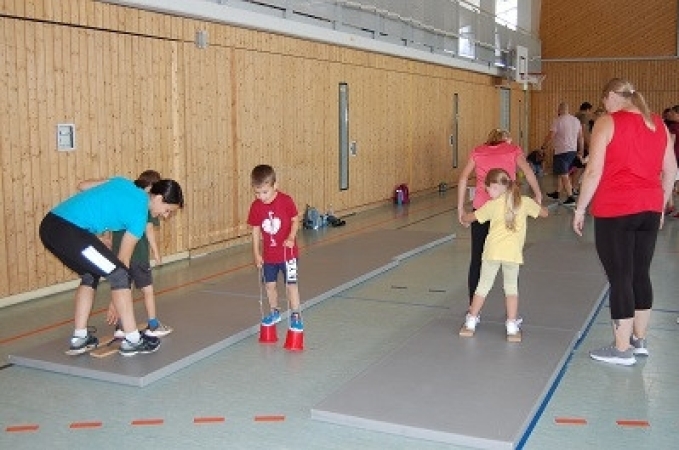 Balance, Koordination und Kommunikation in einem