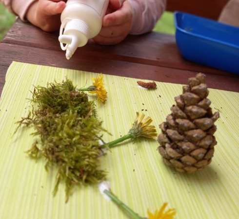 Juli 25 Klangforscher - „Inspiration Natur – wir basteln mit Naturmaterialien“