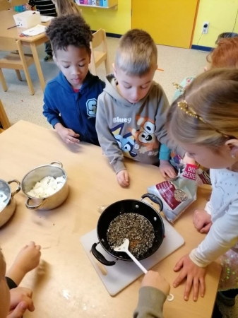 Entdeckerbande - Leckereien für die Vögel