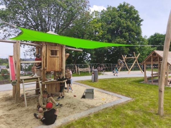 neuer Spielplatz