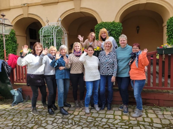 gemeinsam lachen mit der Sonne